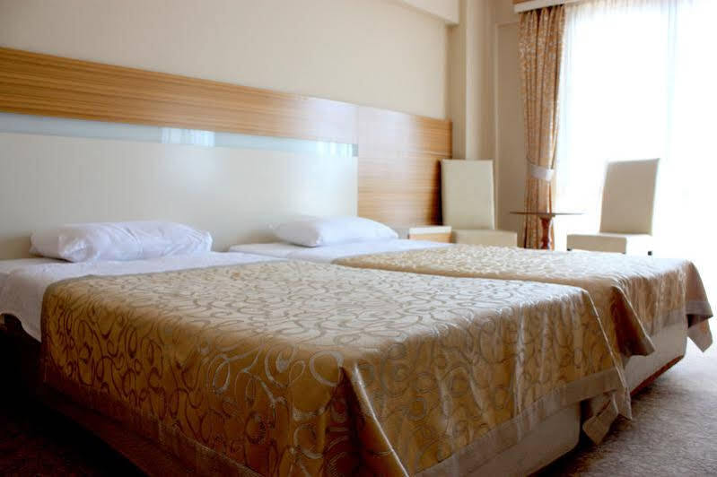 Miramar Hotel Фетхие Экстерьер фото